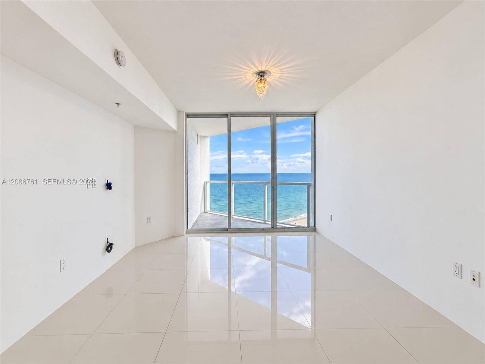 16699 Collins Avenue, #1610, Sunny Isles Beach, FL 33160 Master Bed View