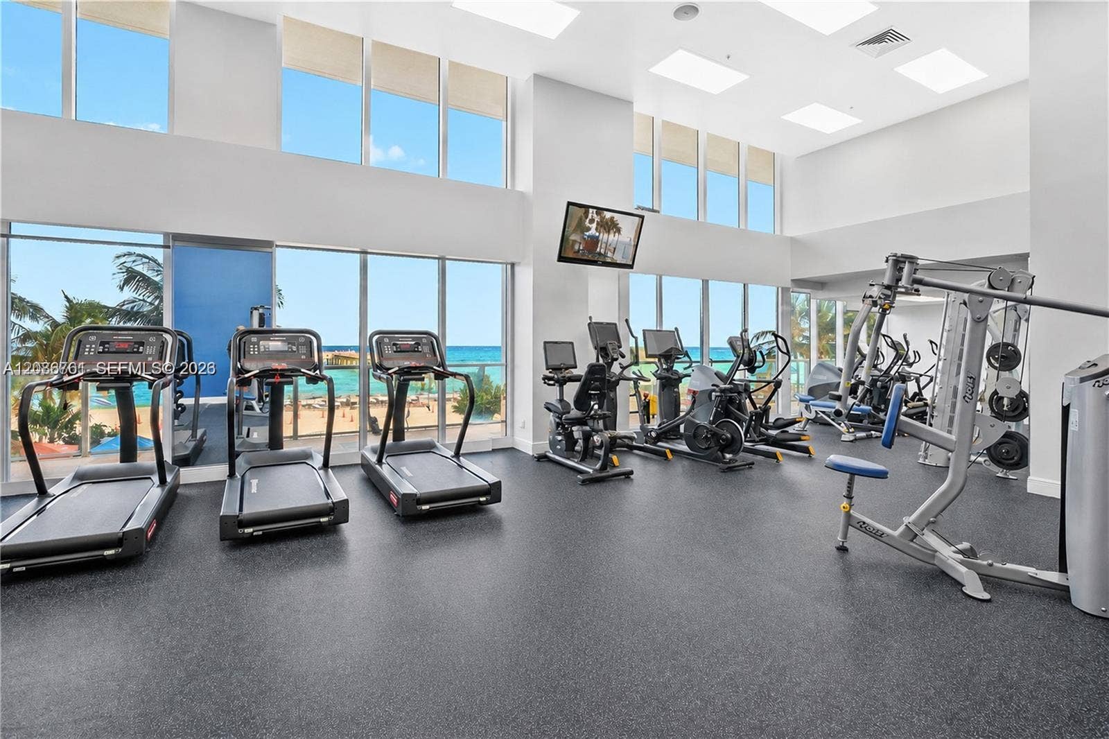 16699 Collins Avenue, #1610, Sunny Isles Beach, FL 33160 Photo 18