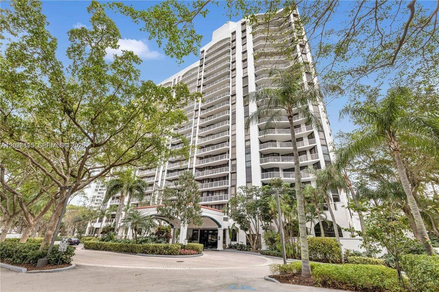 Property photo for 3640 Yacht Club Drive, #503, Aventura, FL