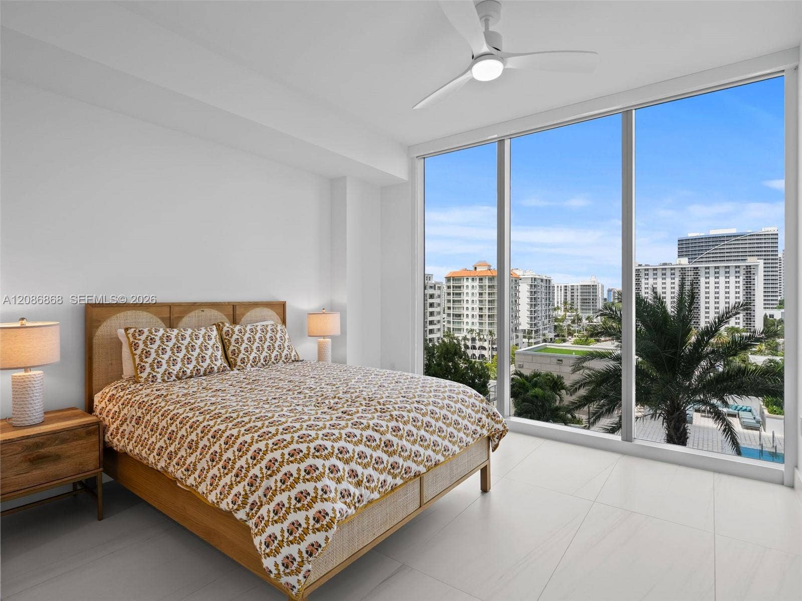 153 N Seabreeze, #605-S, Fort Lauderdale, FL 33304 Photo 27