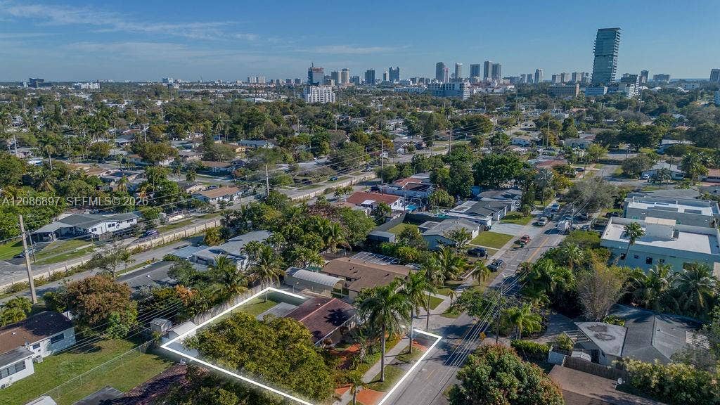 2475 NE 214th Street, Aventura, FL 33180 Photo 35