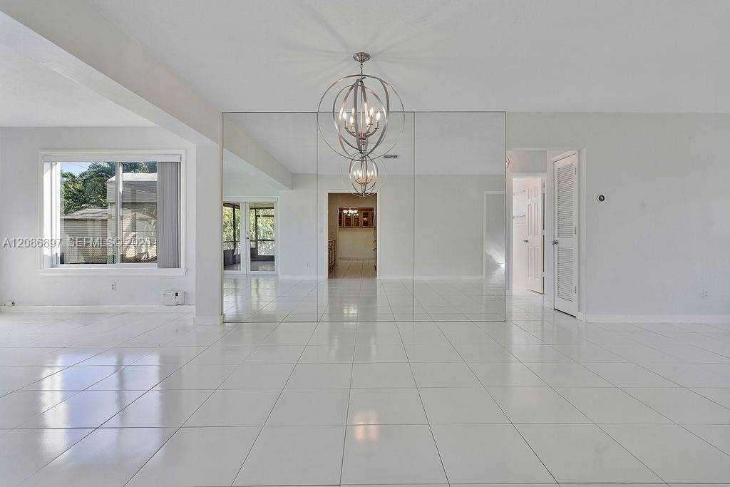 2475 NE 214th Street, Aventura, FL 33180 Photo 20
