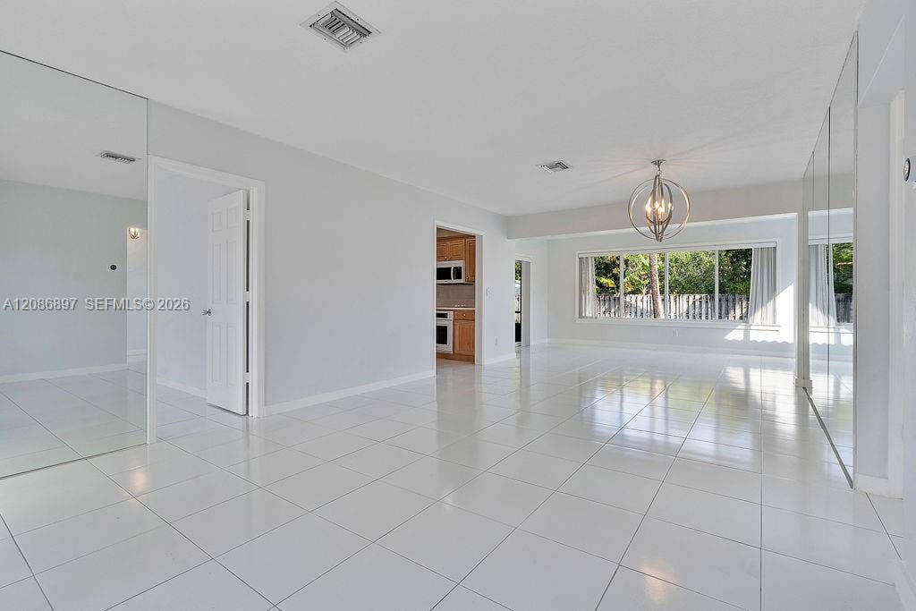 2475 NE 214th Street, Aventura, FL 33180 Photo 5