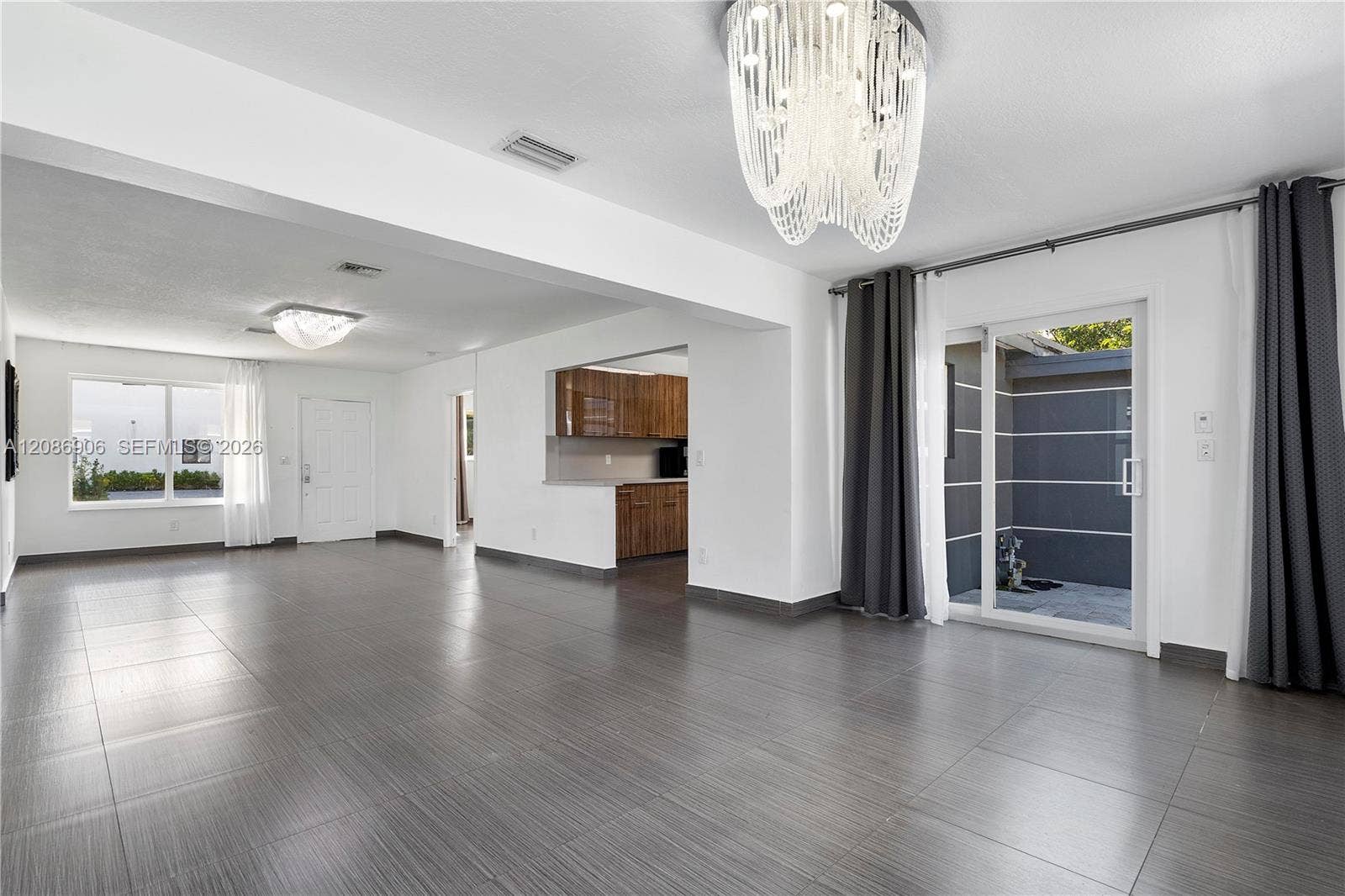 2505 NE 214th Street, Aventura, FL 33180 Photo 13