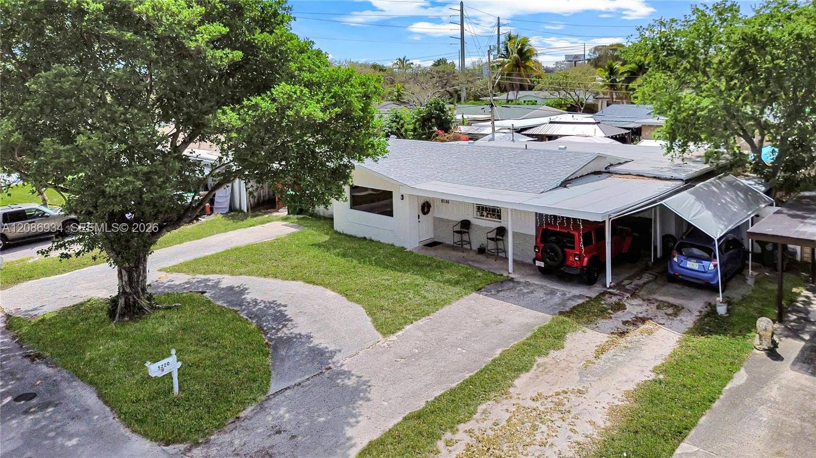 5220 SW 57th Street, Davie, FL 33314 Photo 2