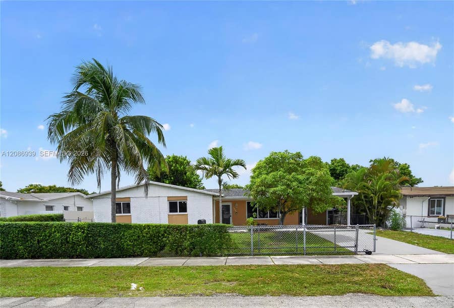 Property photo for 19920 SW 118th Place, Miami, FL