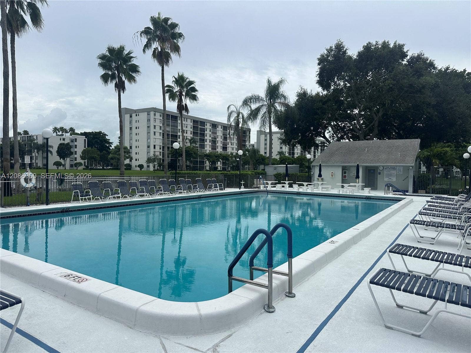 2226 N Cypress Bend Drive, #505, Pompano Beach, Pompano Beach, FL 33069 Photo 2