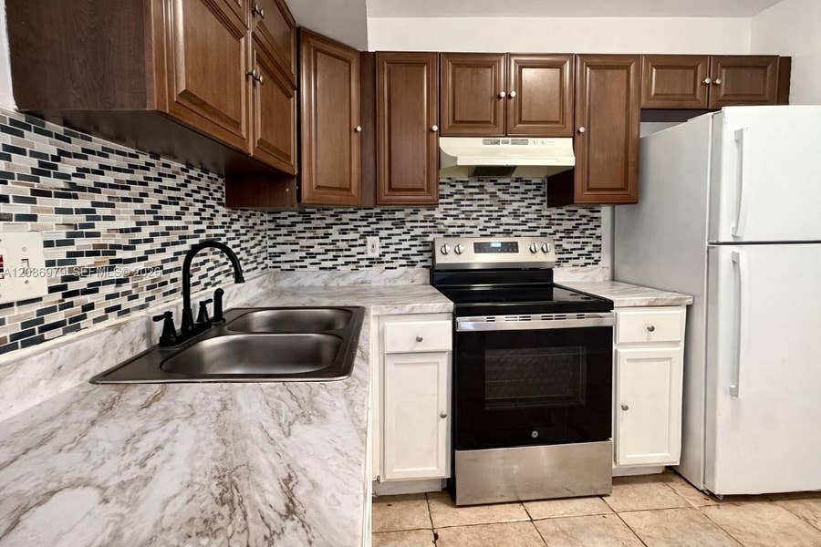 Property photo for 3700 NW 21st Street, #109, Lauderdale Lakes, FL