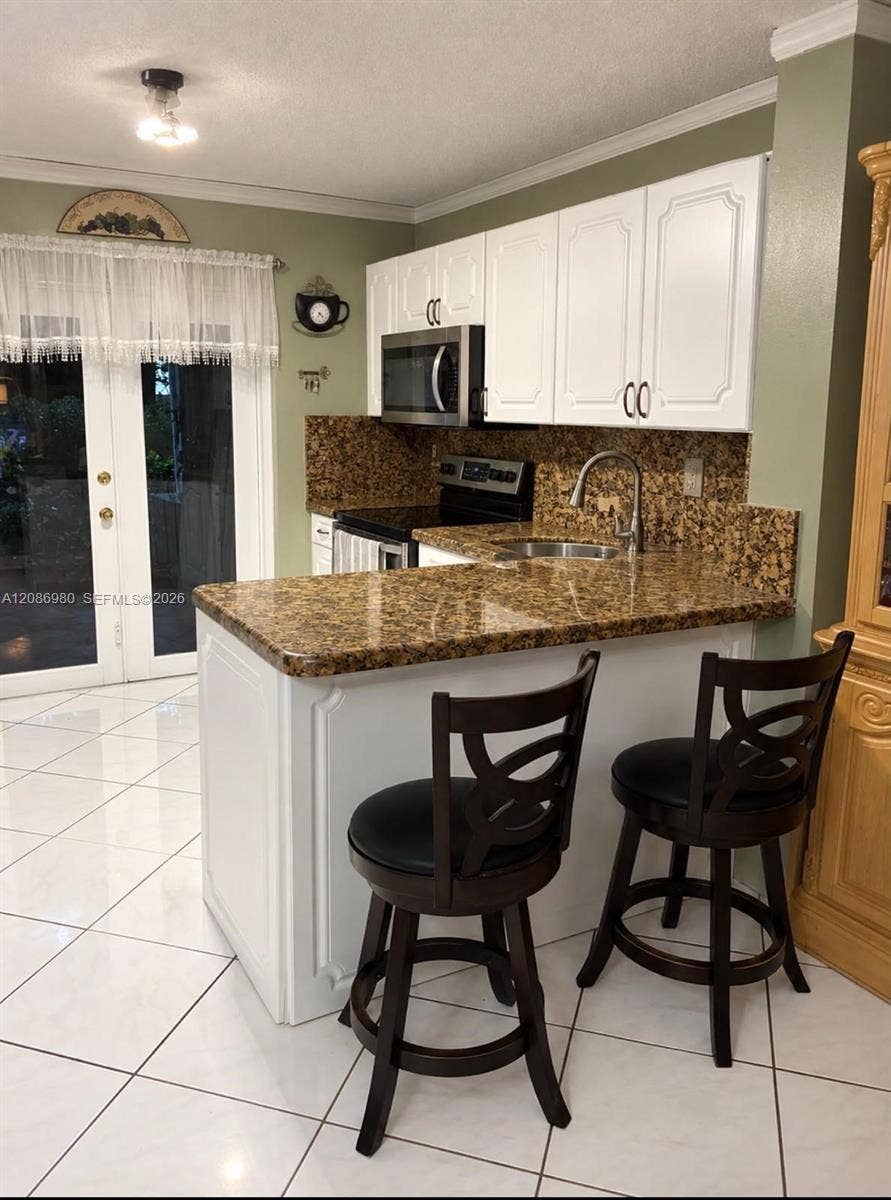 Property photo for 2403 W 76th Street, #102, Hialeah, FL