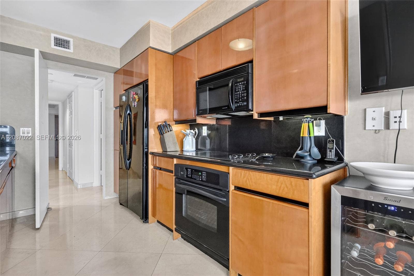 18671 Collins Avenue, #2501, Sunny Isles Beach, Sunny Isles Beach, FL 33160 Photo 11