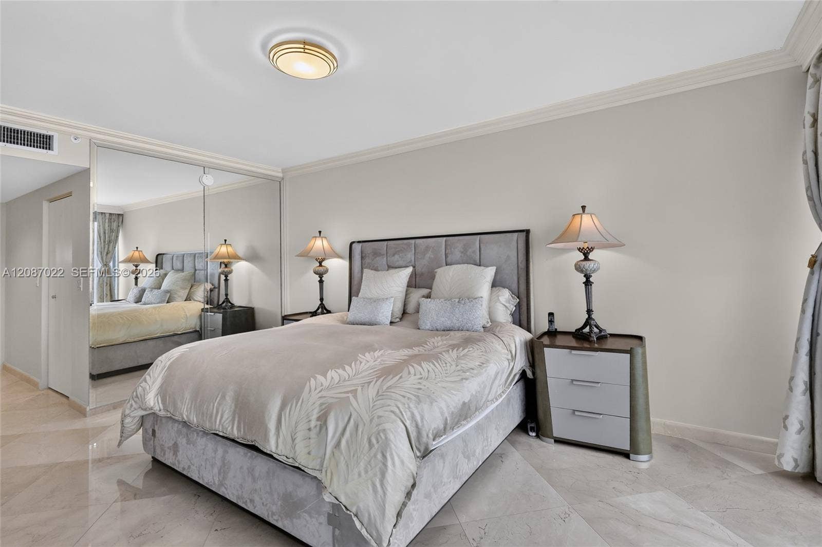 18671 Collins Avenue, #2501, Sunny Isles Beach, Sunny Isles Beach, FL 33160 Photo 16