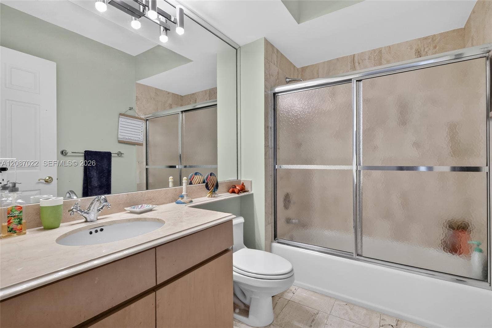 18671 Collins Avenue, #2501, Sunny Isles Beach, Sunny Isles Beach, FL 33160 2nd Bathroom