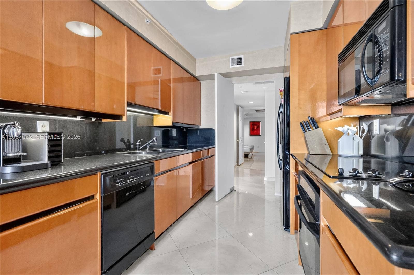 18671 Collins Avenue, #2501, Sunny Isles Beach, Sunny Isles Beach, FL 33160 Photo 12