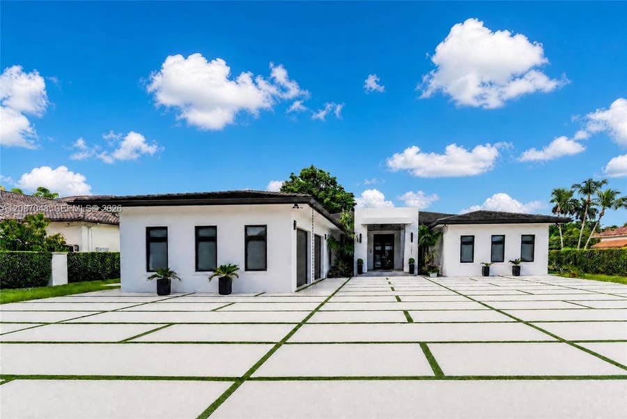 Property photo for 11681 SW 93rd Street, Miami, FL