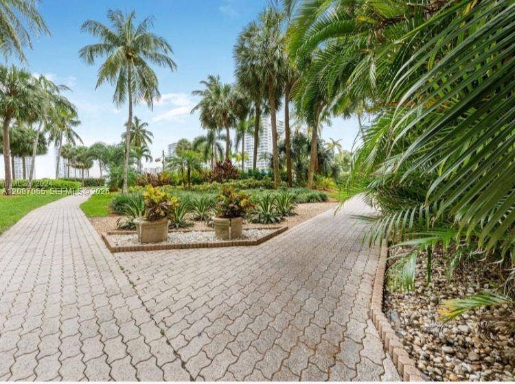 18151 NE 31st Court, #1005, Aventura, FL 33160 Photo 25