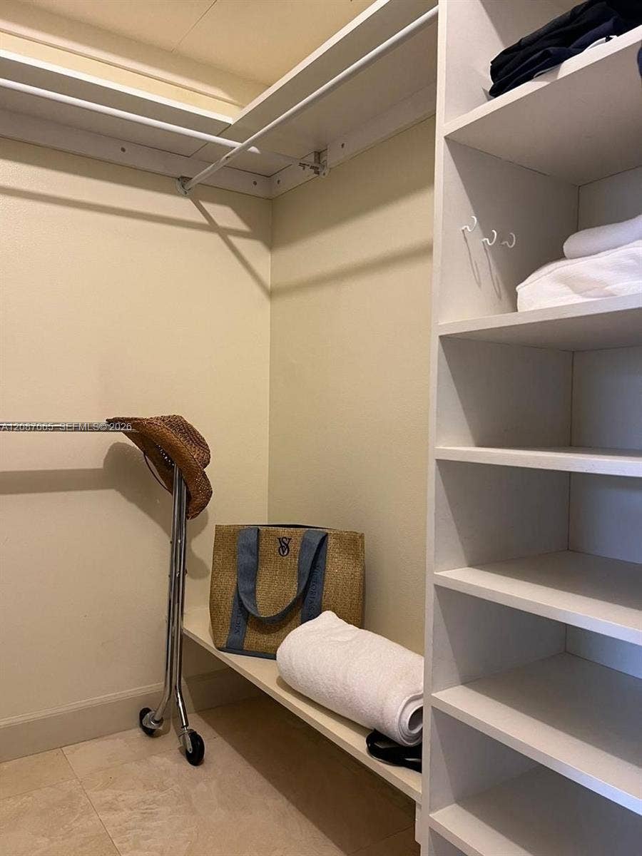 18151 NE 31st Court, #1005, Aventura, FL 33160 Photo 11