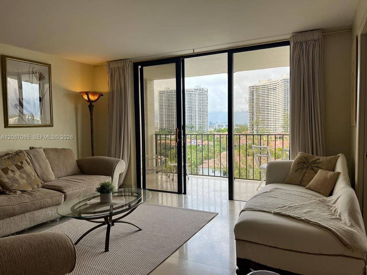 18151 NE 31st Court, #1005, Aventura, FL 33160 Photo 2