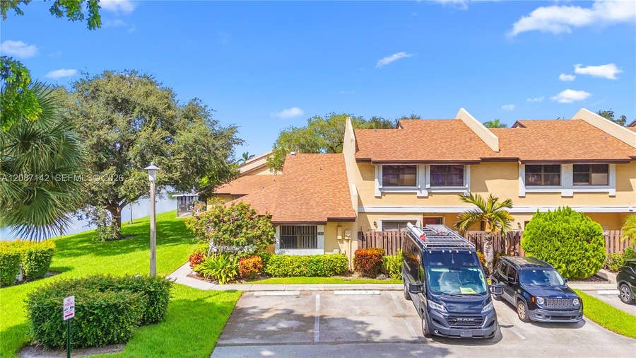 Property photo for 310 SW 96th Terrace, Pembroke Pines, FL