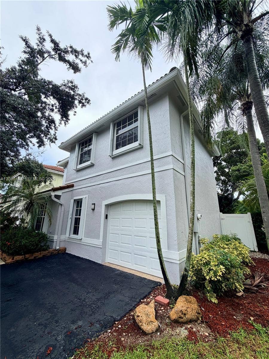Property photo for Weston, FL