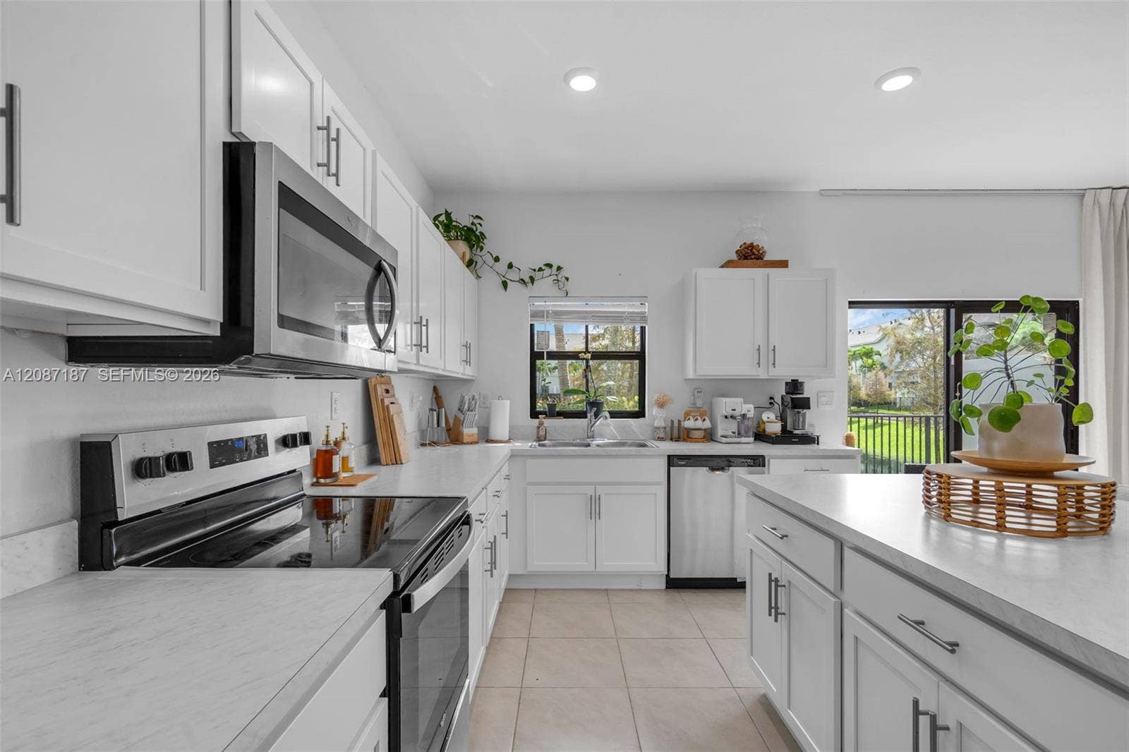 856 NW 3rd Way, Pompano Beach, Pompano Beach, FL 33060 Photo 8