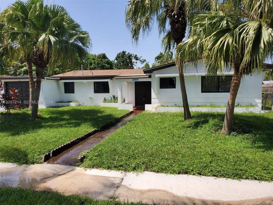 Property photo for 2025 NW 191st Street, Miami Gardens, FL
