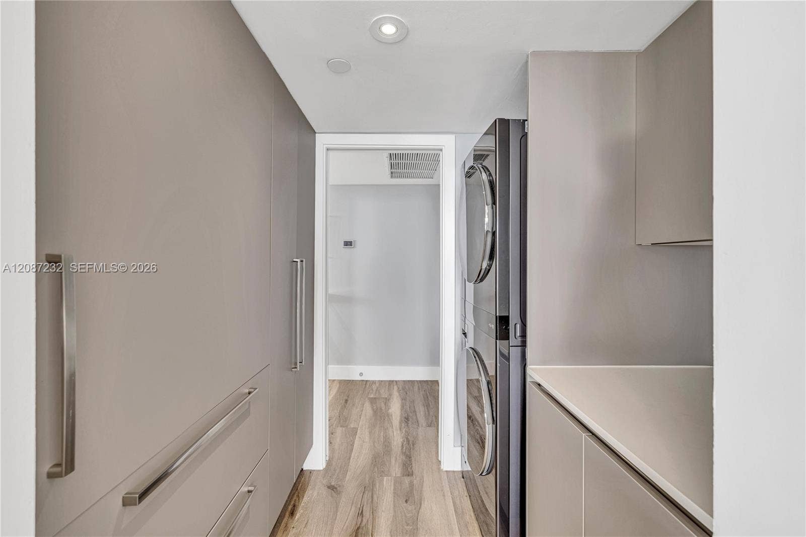 19667 Turnberry Way, #25K, Aventura, FL 33180 Photo 6
