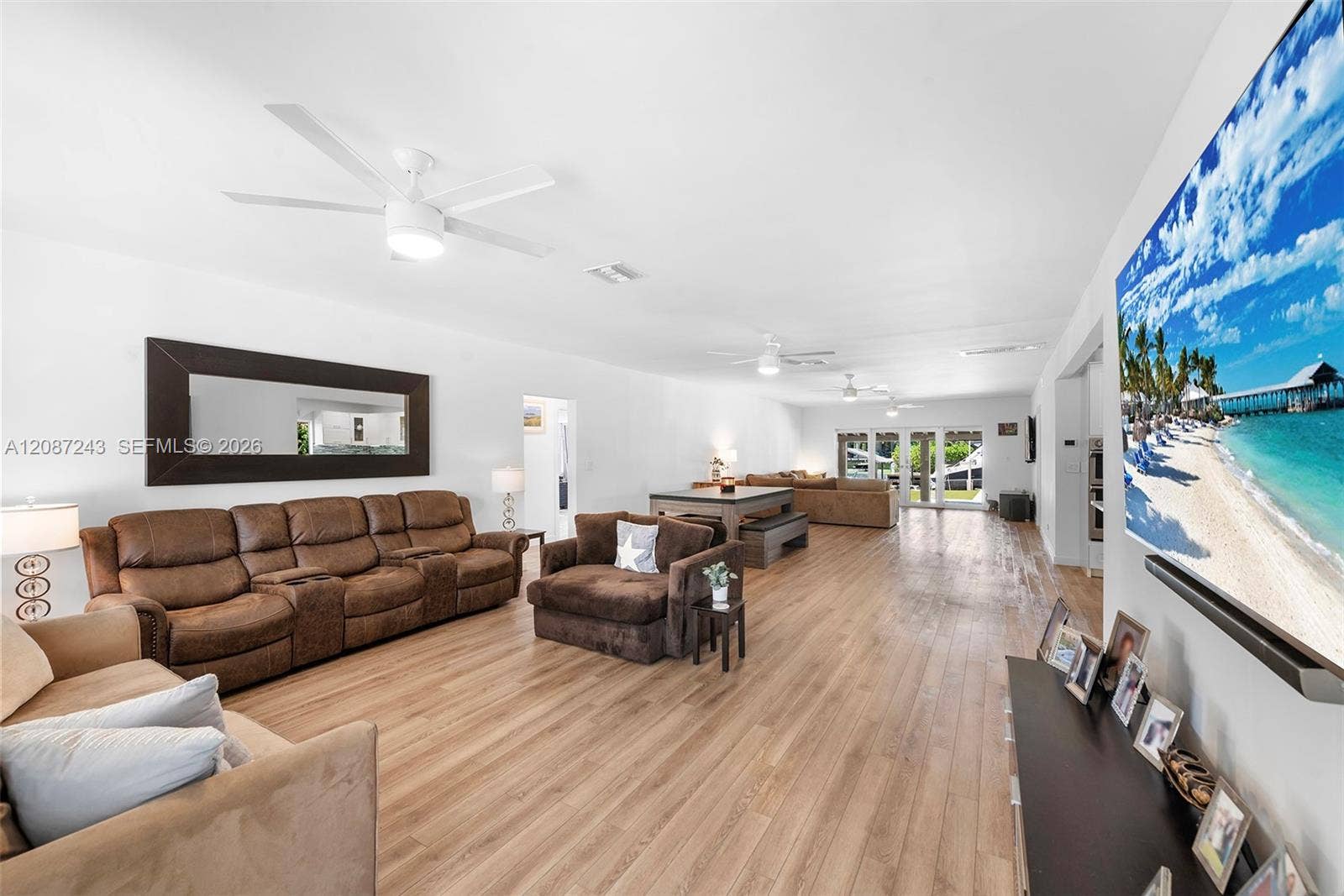 7940 Hawthorne Avenue, Miami Beach, FL 33141 Photo 17