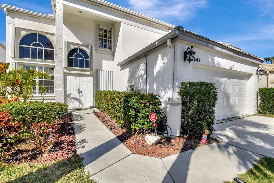 Property photo for 7647 Rockport Circle, Lake Worth, FL