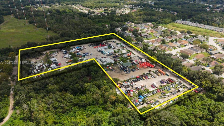 Property photo for 600 Ring Road, Orlando, FL