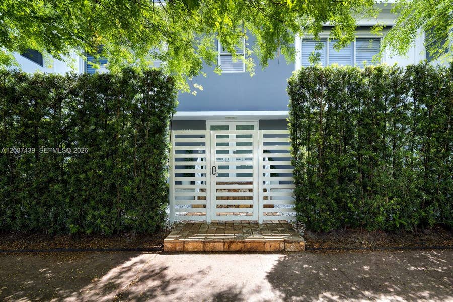 Property photo for 3909 Garden Avenue, Miami Beach, FL