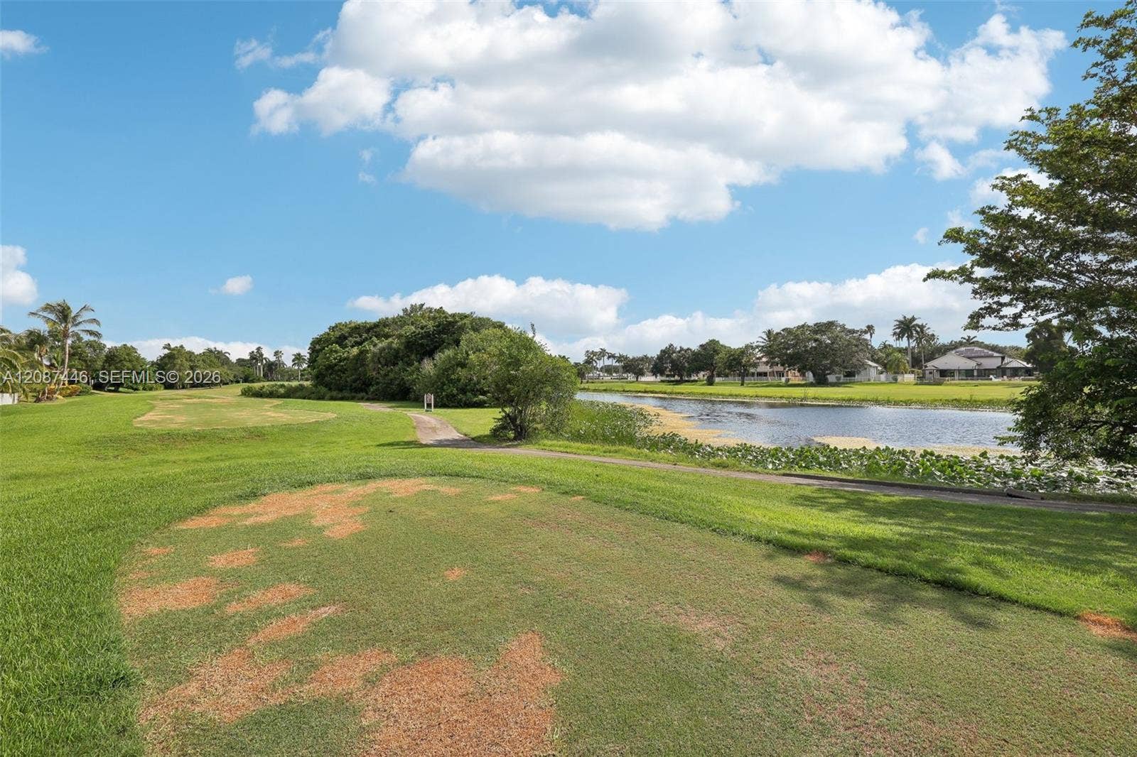 560 W Cypress Pointe Drive W, Pembroke Pines, FL 33027 Photo 29