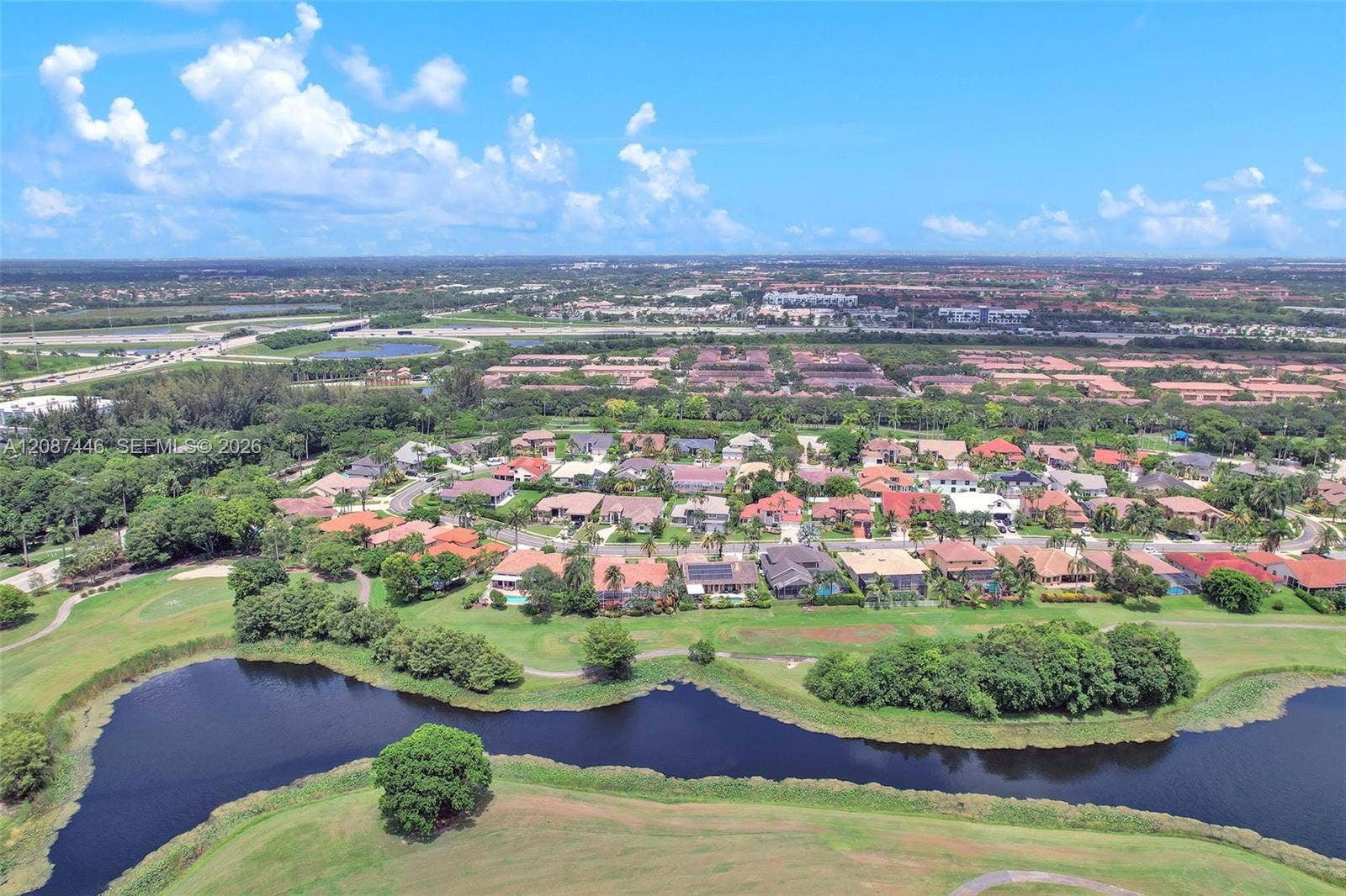 560 W Cypress Pointe Drive W, Pembroke Pines, FL 33027 Photo 43
