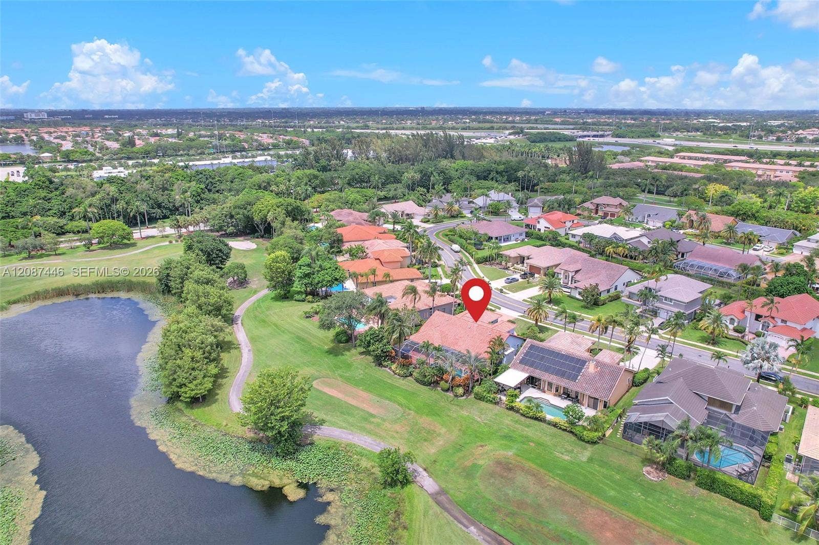 560 W Cypress Pointe Drive W, Pembroke Pines, FL 33027 Photo 40