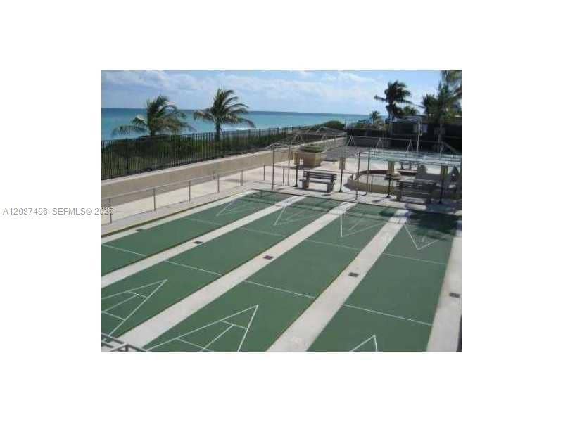 shuffleboard