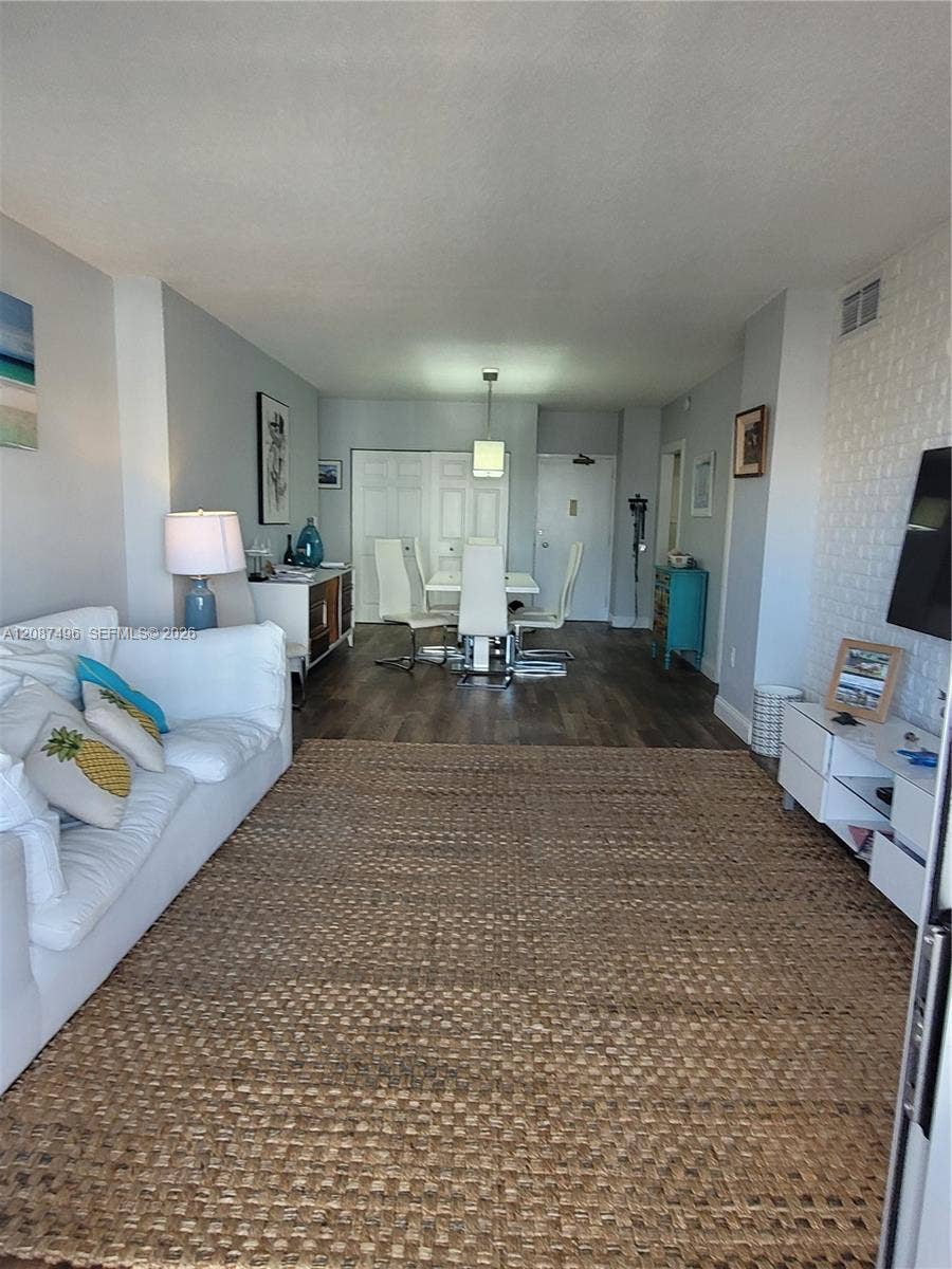 the living and dining area is very spacious this was previous white couch all styles fit well