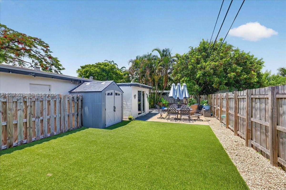 1131 N 75th Avenue, #1131, Hollywood, Hollywood, FL 33024 Photo 25