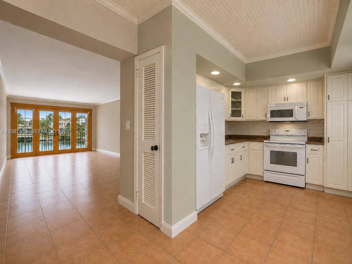 3050 NE 48th Court, #405, Lighthouse Point, Lighthouse Point, FL 33064 Photo 6