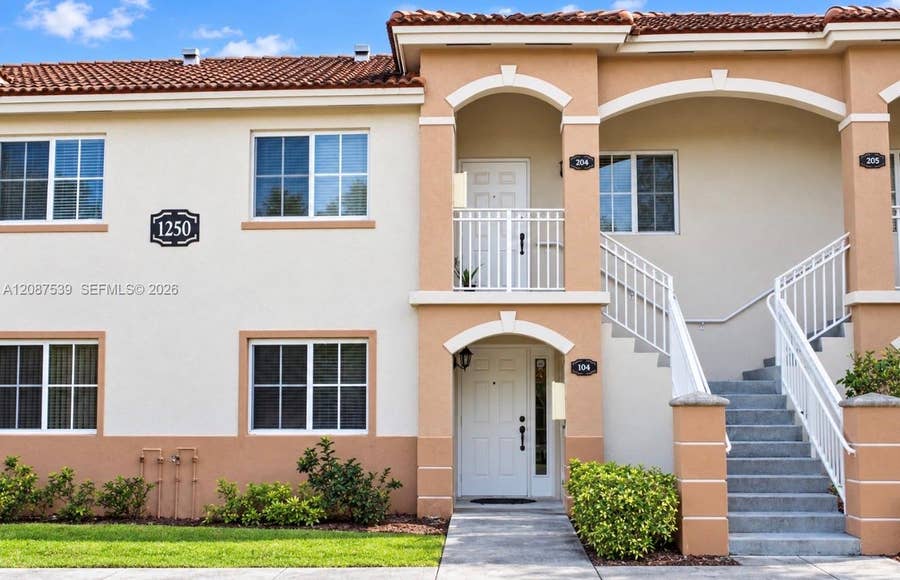 Property photo for 1250 SE 28th Court, #204, Homestead, FL