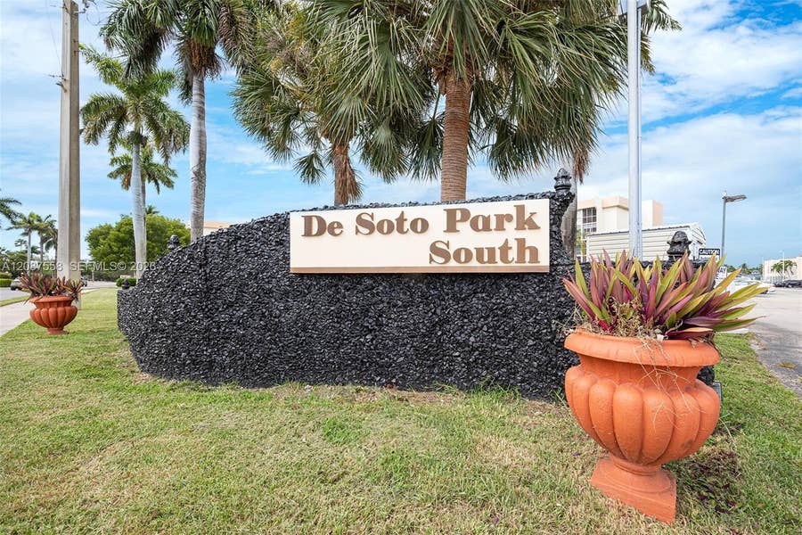 Property photo for 501 Three Islands Boulevard, #514, Hallandale Beach, FL