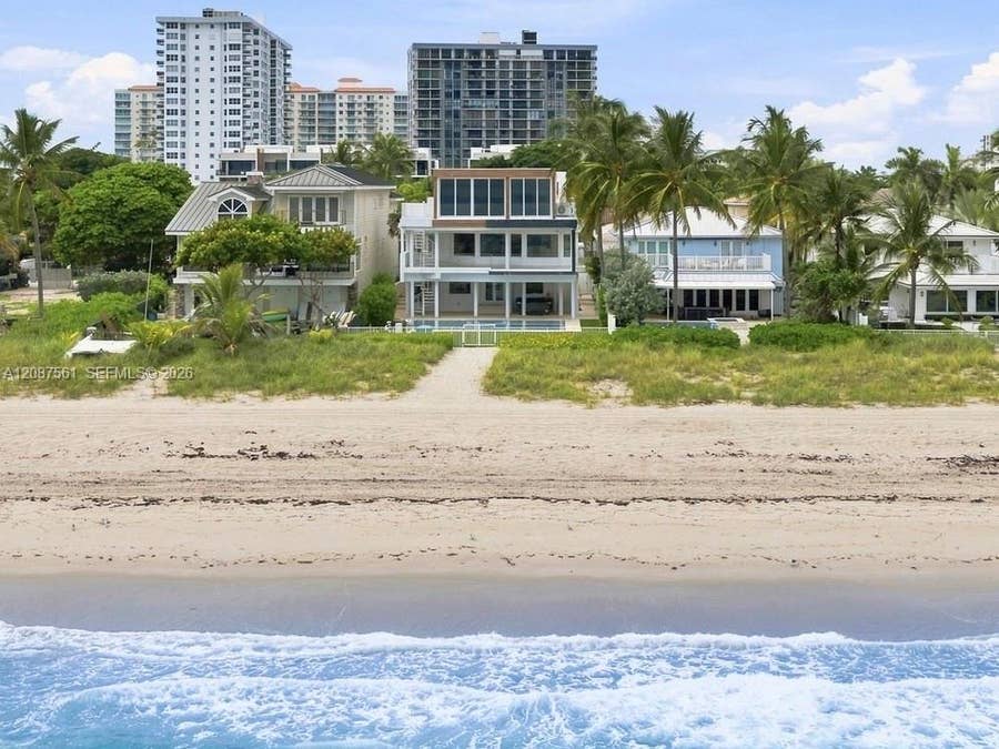 Property photo for 3036 N Atlantic Boulevard, Fort Lauderdale, FL