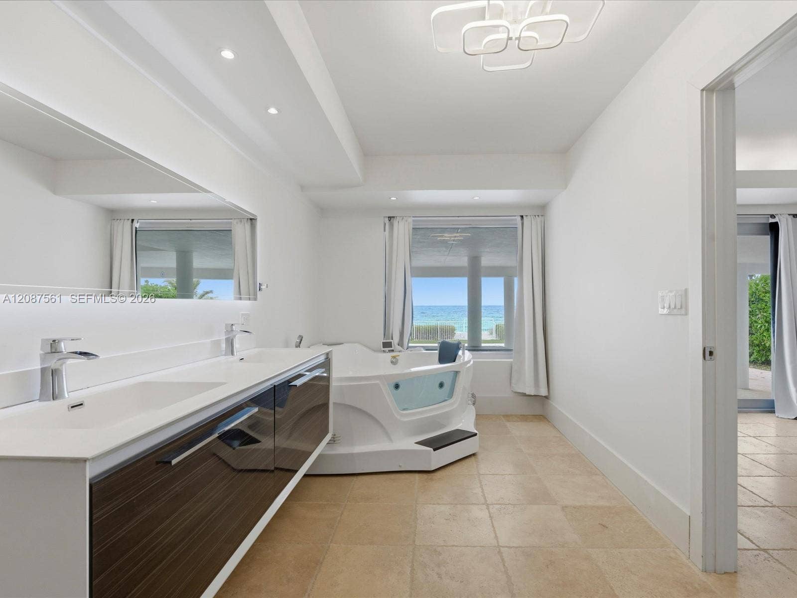 3036 N Atlantic Boulevard, Fort Lauderdale, FL 33308 Photo 14