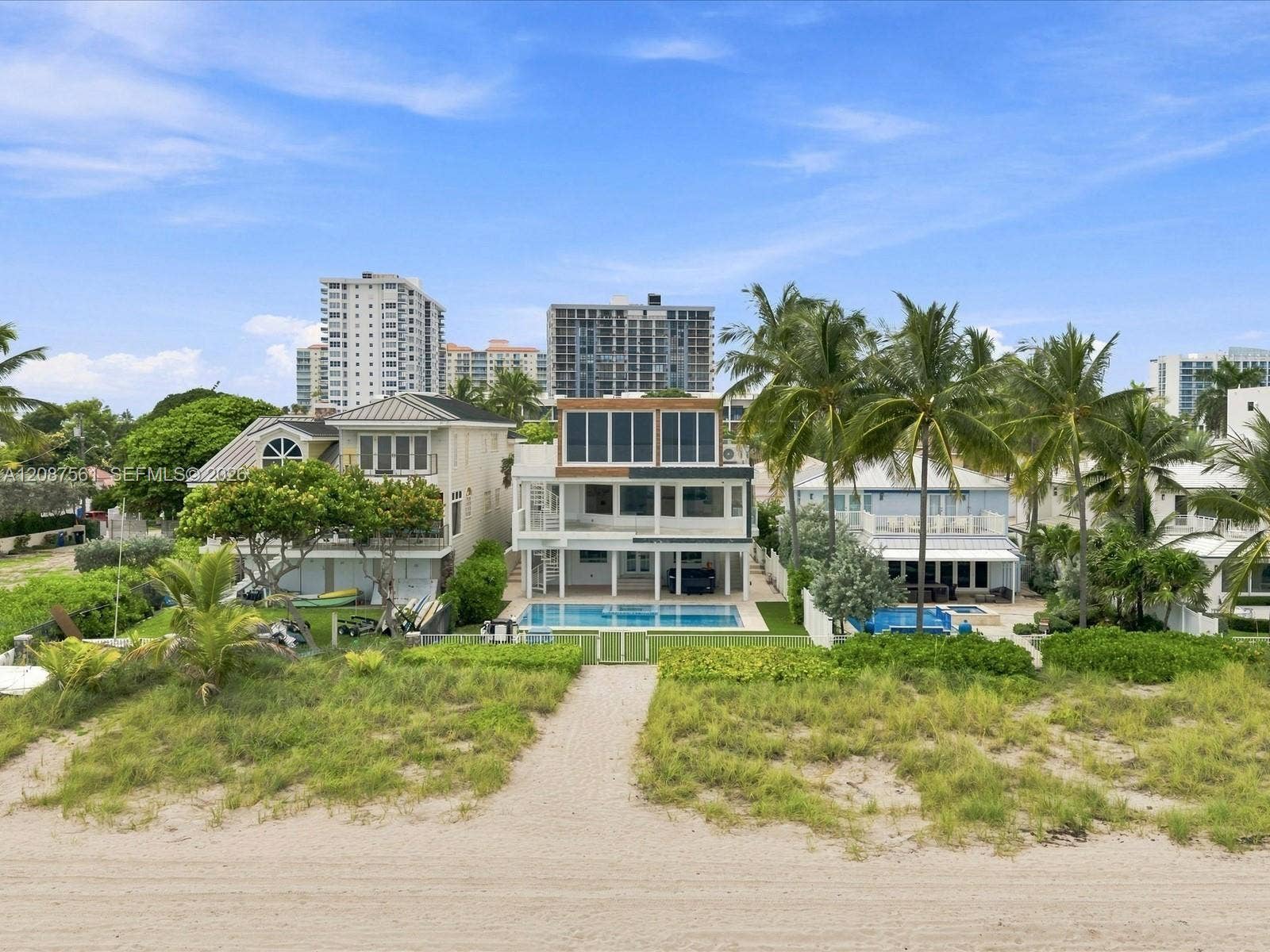3036 N Atlantic Boulevard, Fort Lauderdale, FL 33308 Photo 2