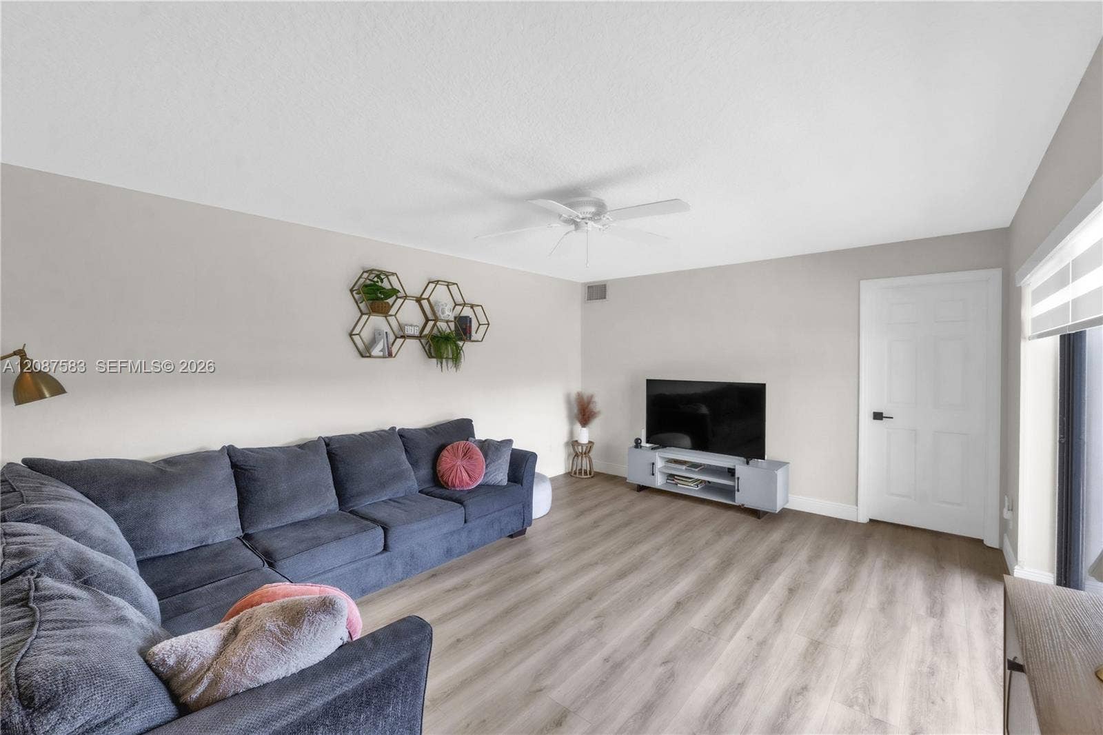 11882 SW 12th Place, Davie, FL 33325 Photo 11