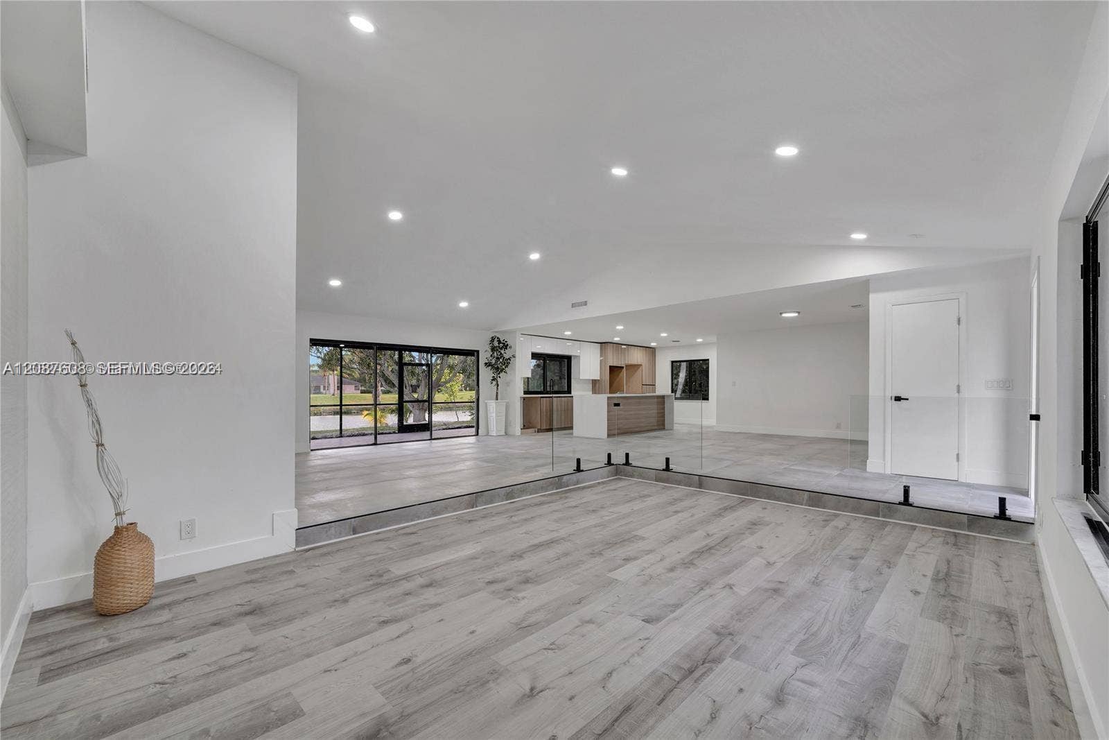 3352 Lakeview Boulevard, Delray Beach, FL 33445 Photo 9