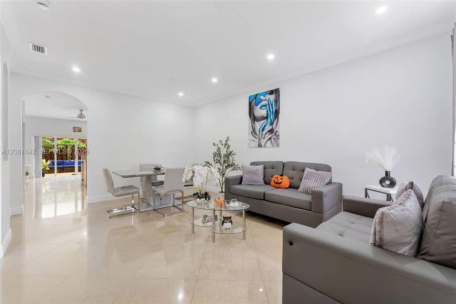 Property photo for 17133 SW 137th Place, Miami, FL