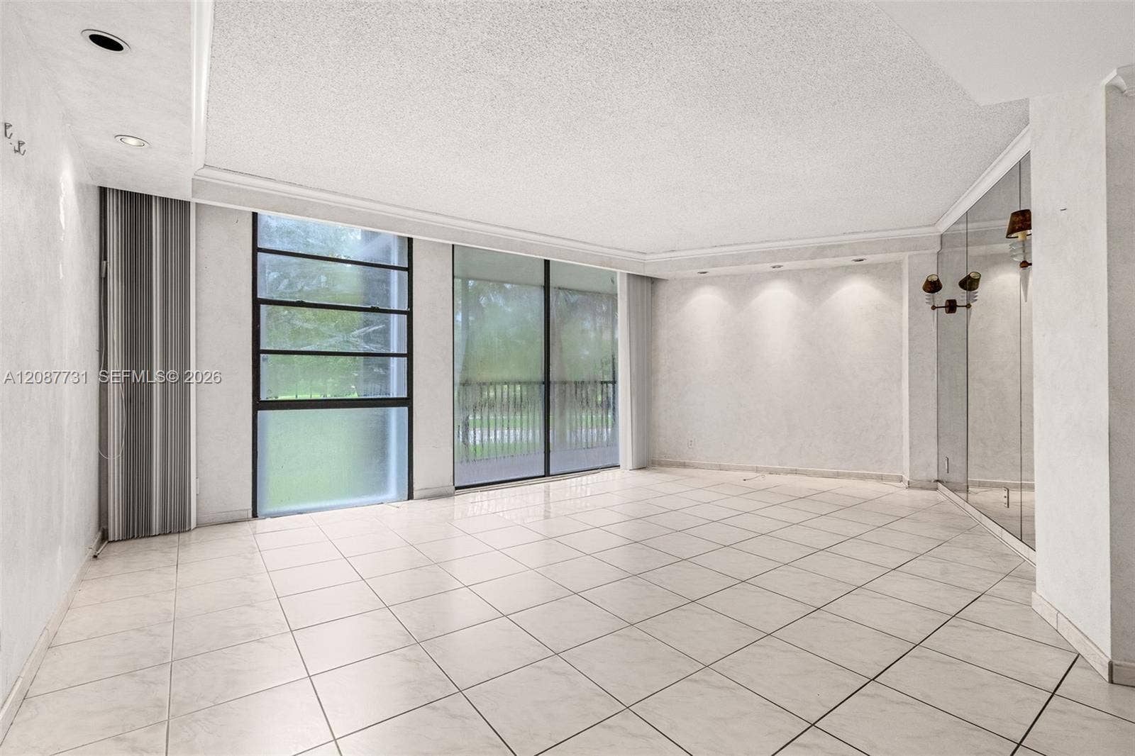 3301 N Country Club Drive, #208, Aventura, FL 33180 Photo 16