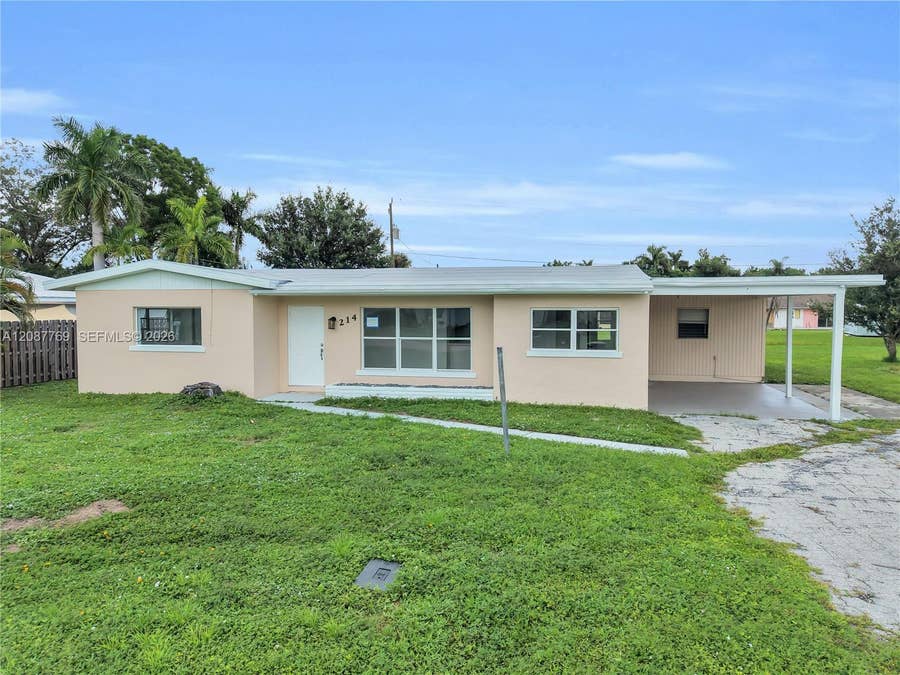 Property photo for 214 W Grace Street, Punta Gorda, FL
