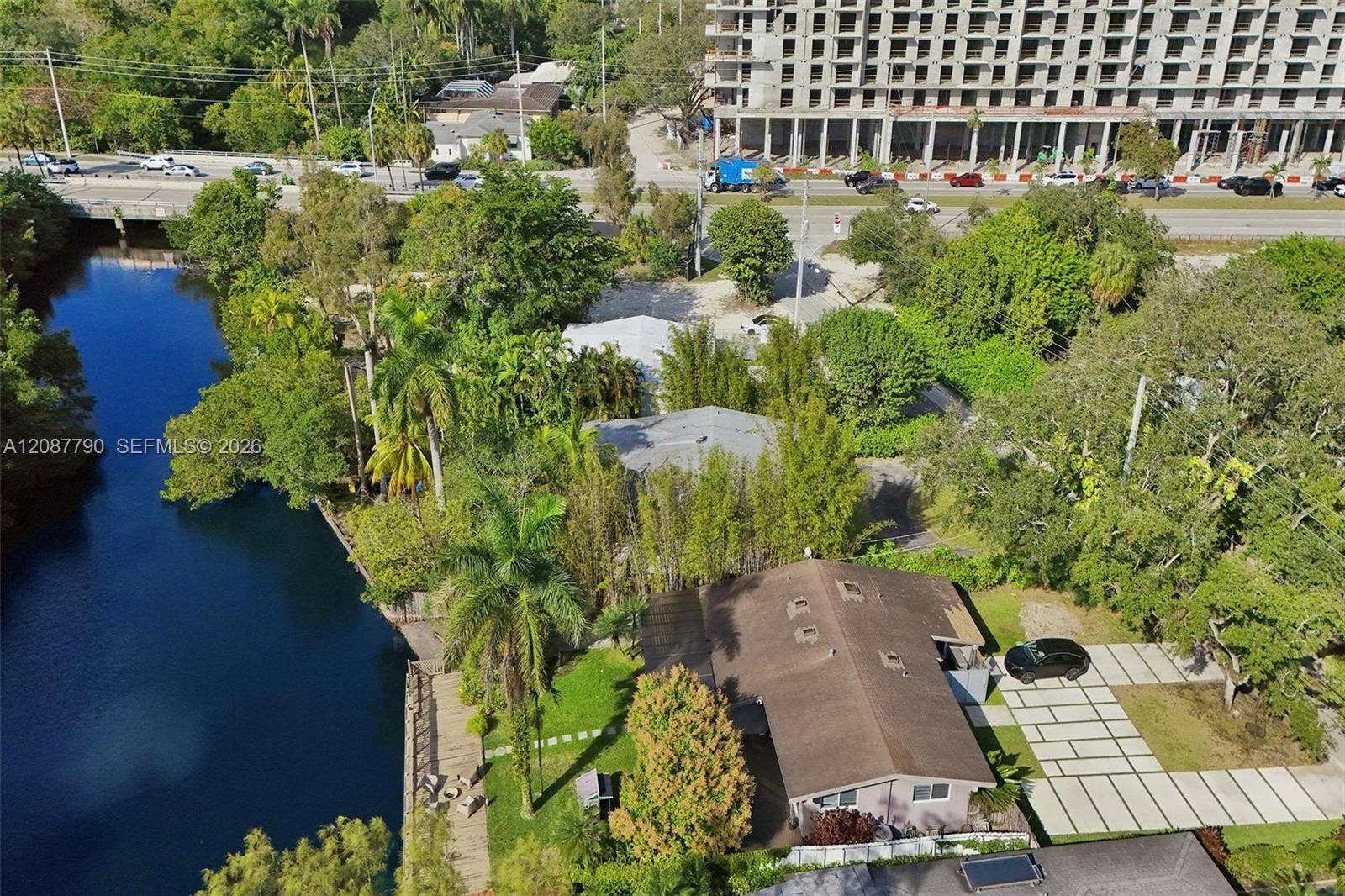 18500 NE 23rd Court, Miami, FL 33180 Photo 49