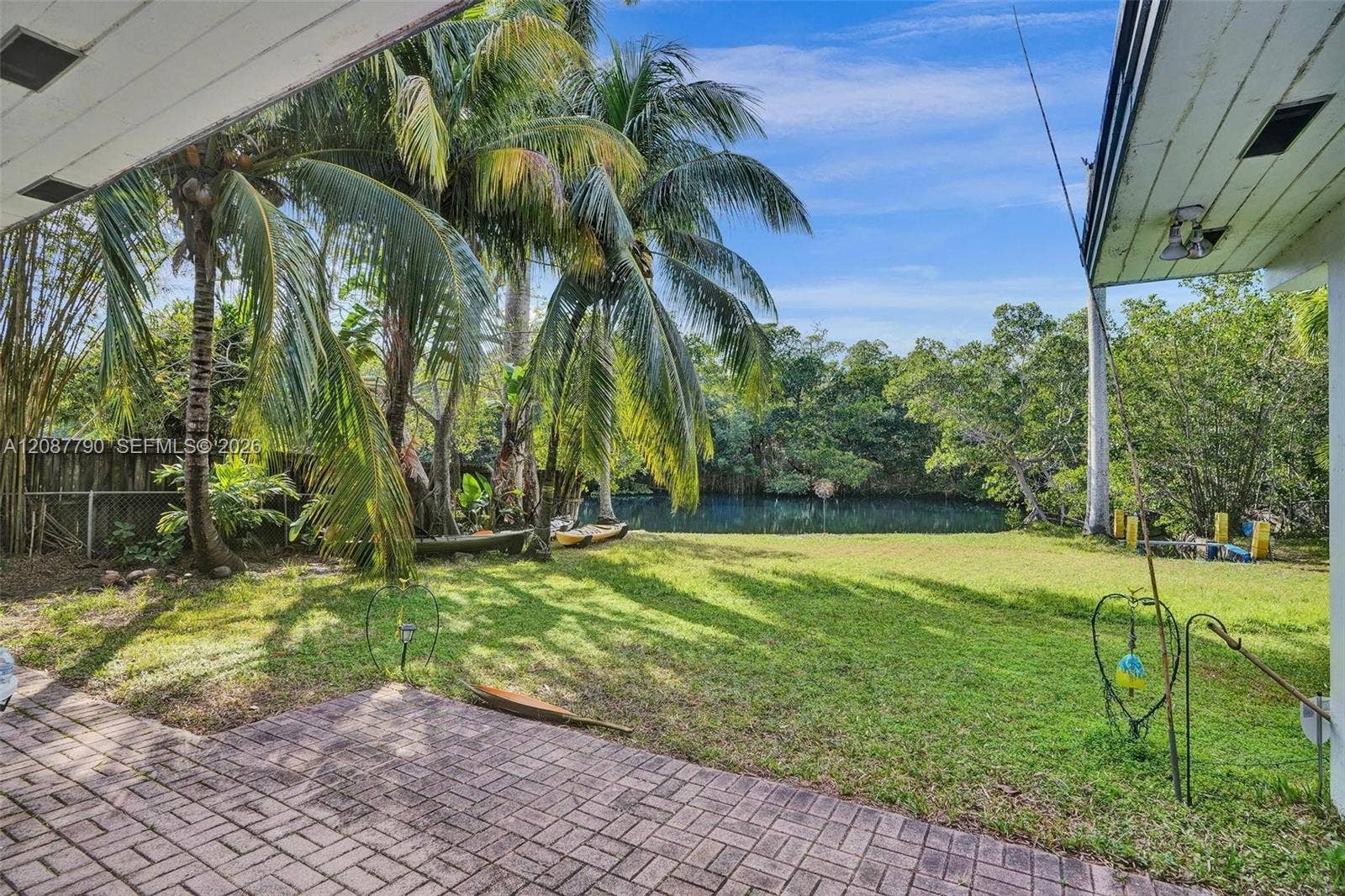 18500 NE 23rd Court, Miami, FL 33180 Photo 43