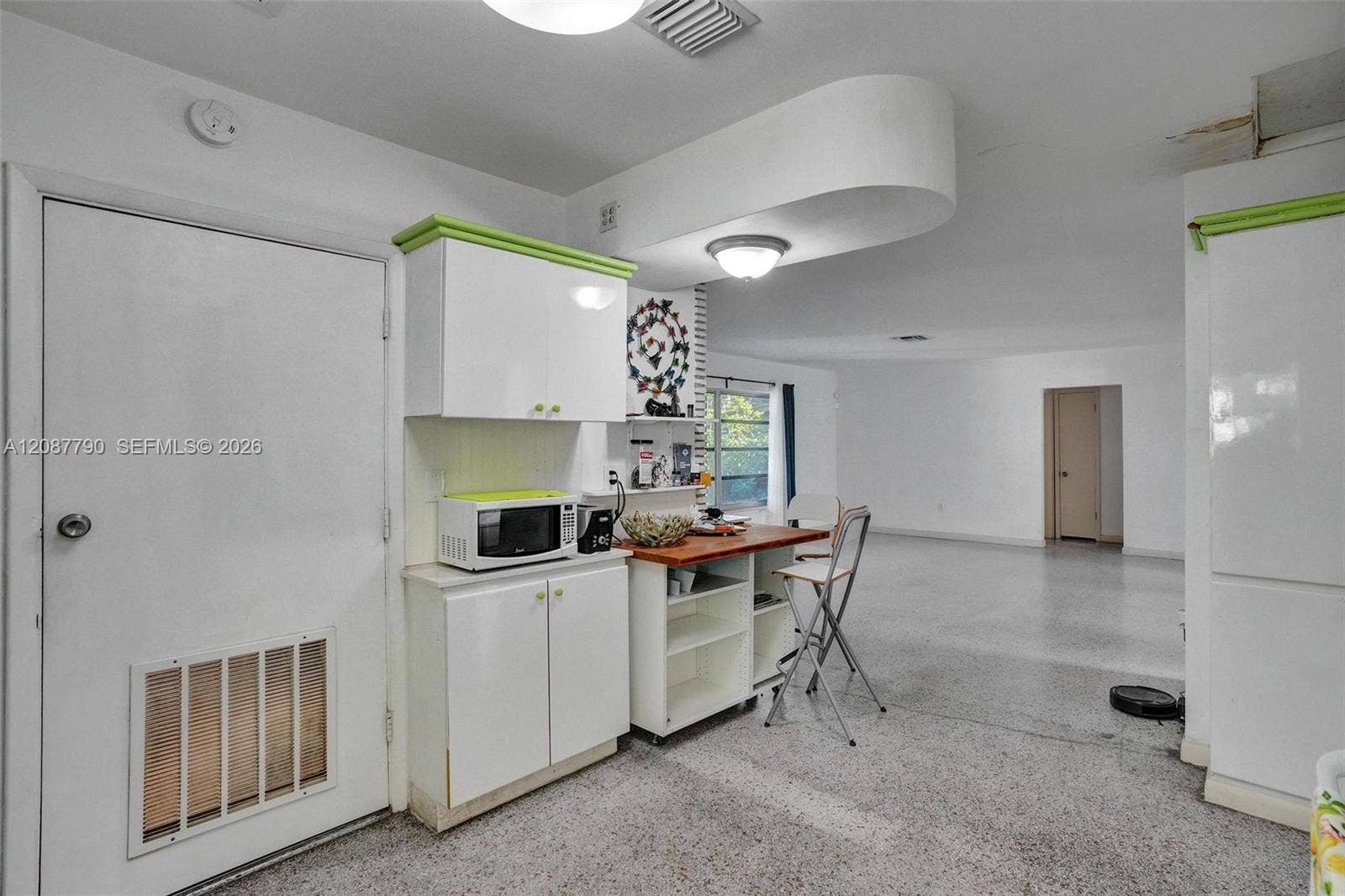 18500 NE 23rd Court, Miami, FL 33180 Photo 17
